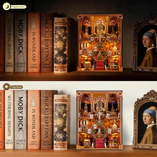 Window of the World Book Nook