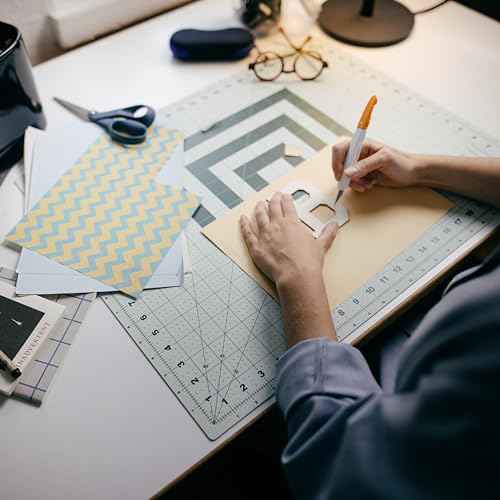 18" x 24" Self Healing Cutting Mat for Sewing