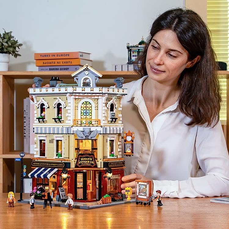 Antique Store Lighting Building