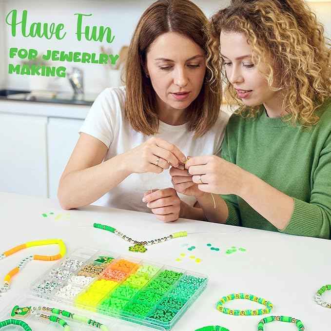 Gionlion 3000 Pcs St Patricks Day Accessories, St Patricks Day Green Clay Beads for Bracelets for Women, Friendship Bracelet Kit with Beads for Gifts