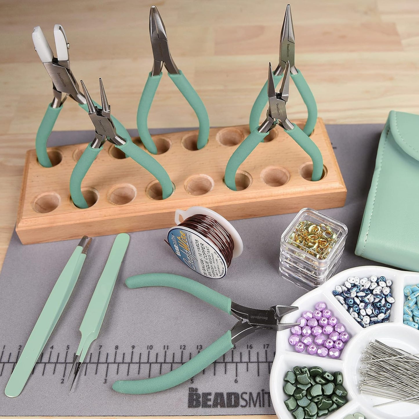 The Beadsmith Fashion Color Pliers – Set of 8 Slimline Color-Coordinated Tools – Matching Clutch in Aqua – Jewelry Making Supply Kit to Create Necklaces, Bracelets, Earrings & More - Crafty Corner