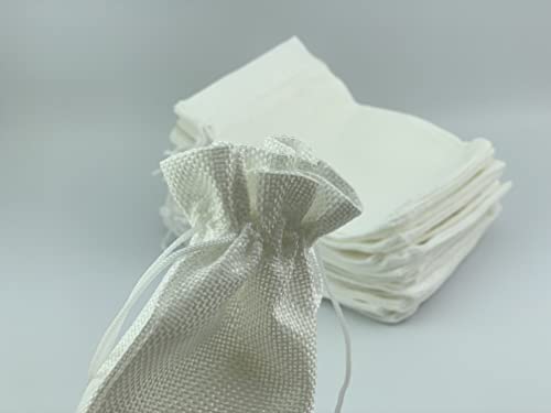 Pack of 25 Burlap Gift Bags with Drawstring Linen Jewelry Pouches Wedding Hessian Jute Bags for Birthday and Treat Pouches Party Wedding Favors Gift