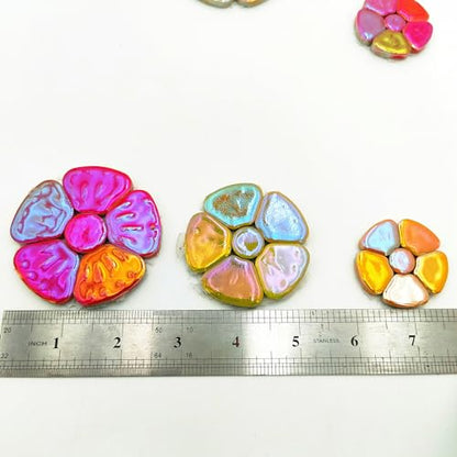 500g 1.1lb Random Color Iridescent Flowers & Leaves Ceramic Mosaic Tiles (17 Ounce)