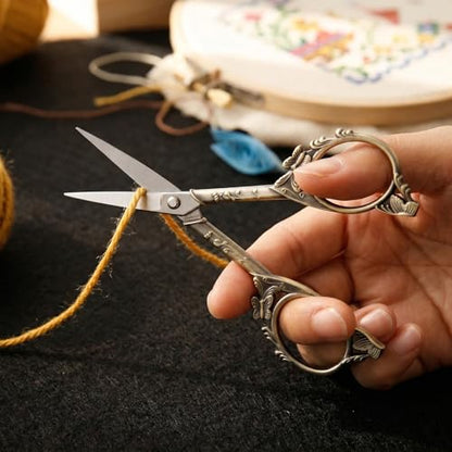 Crochet Scissors with Cover