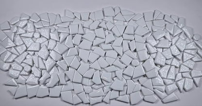 Irregular Glass Mosaic Tiles Bulk 500g Glossy and Iridescent Mosaic Glass Tiles for DIY Projects and Arts and Crafts Solid Colors and Mixes (263 Count)