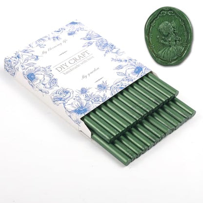 26pcs Metallic Christmas Green Wax Seal Sticks Mini Wax Seal Sticks Atronirens Sealing Wax Sticks for Wedding Invitations Envelopes Cards Christmas Package Gift Decoration