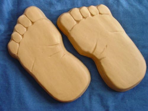 Huge 16 Inch Footprints Bare Feet Plastic Craft Mold for Making into Concrete Stepping Stones 1260