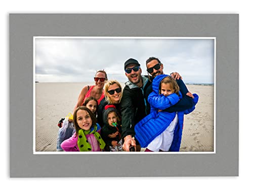Pack of Ten 8.5x11 Mats Bevel Cut for 7x9 Photos (10 Count)