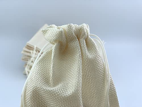 Pack of 25 Burlap Gift Bags with Drawstring Linen Jewelry Pouches Wedding Hessian Jute Bags for Birthday and Treat Pouches Party Wedding Favors Gift