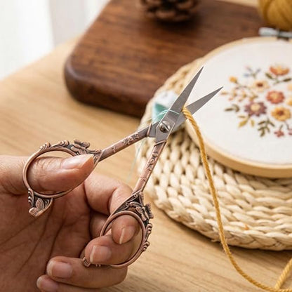 Crochet Scissors with Cover