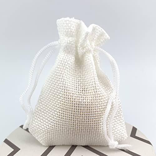 Pack of 25 Burlap Gift Bags with Drawstring Linen Jewelry Pouches Wedding Hessian Jute Bags for Birthday and Treat Pouches Party Wedding Favors Gift