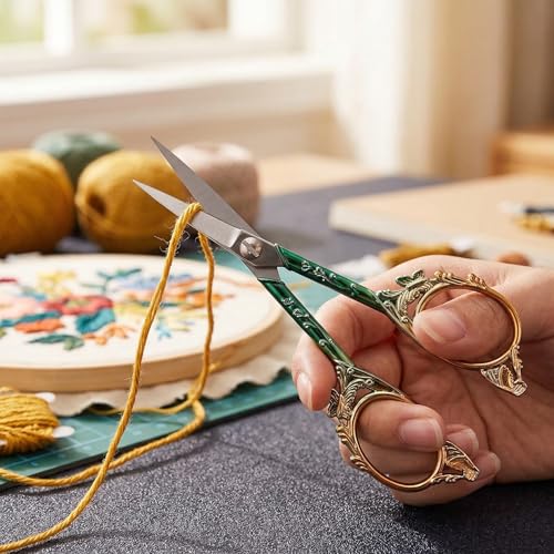Crochet Scissors with Cover