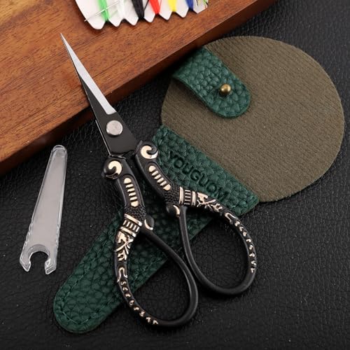 Small Crochet Scissors