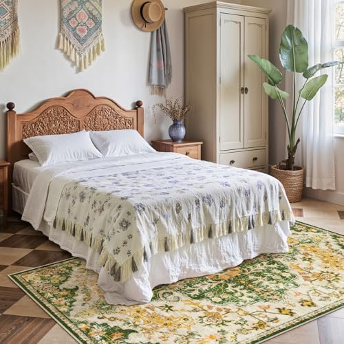 Reine Bohemian Floral Medallion Area Rug