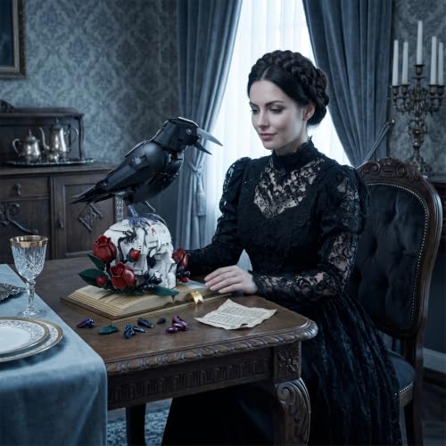 Skull Roses Flower & Raven Building Set