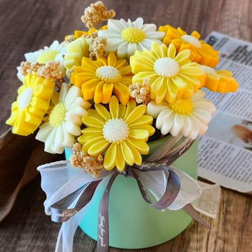 Daisy Candle Molds (4 Count)