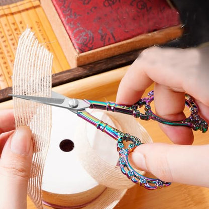 Small sharp scissors