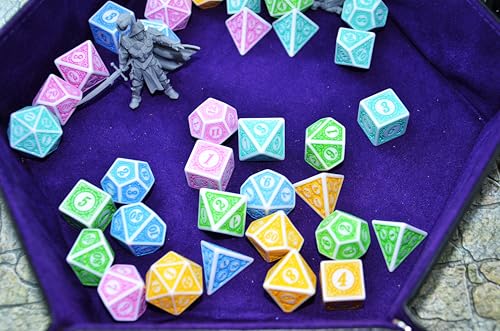 Retro Polyhedral Dice Sets with Pouches for D&D DND RPG MTG Dungeon and Dragons Table Board Roll Playing Games D4 D6 D8 D10 D% D12 D20