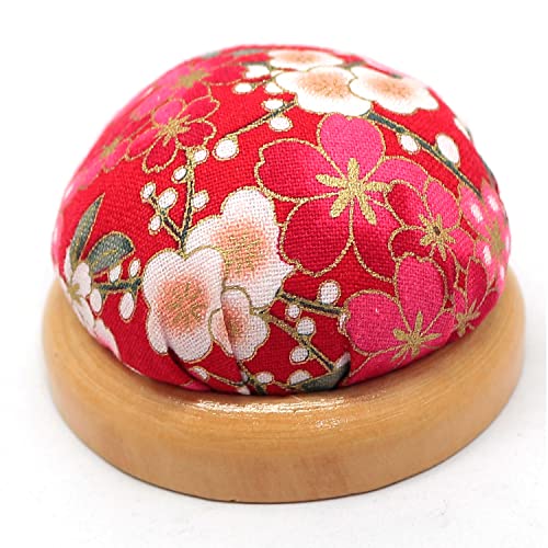 Wooden Base Pin Cushions Japanese Style Pin Holder Handmade DIY Sewing Tools Needle Pincushions Cute Needle Holder Round Clip Holder Sewing Accessories