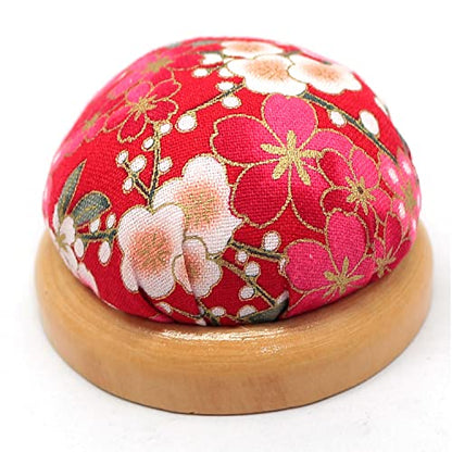 Wooden Base Pin Cushions Japanese Style Pin Holder Handmade DIY Sewing Tools Needle Pincushions Cute Needle Holder Round Clip Holder Sewing Accessories