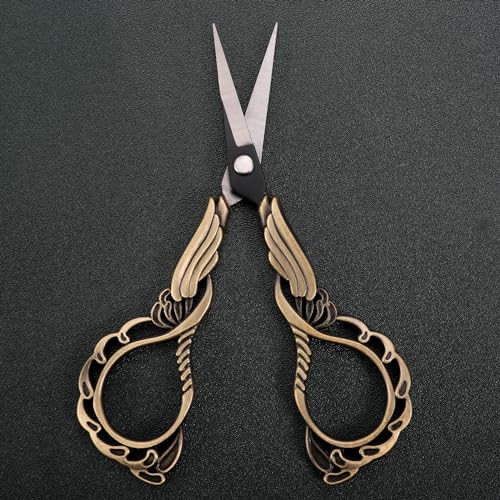 Embroidery Scissors with Cover