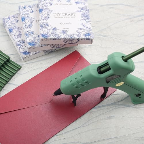 26pcs Metallic Christmas Green Wax Seal Sticks Mini Wax Seal Sticks Atronirens Sealing Wax Sticks for Wedding Invitations Envelopes Cards Christmas Package Gift Decoration