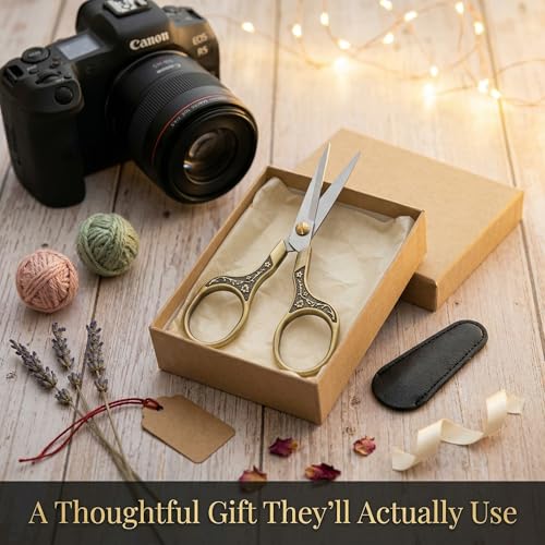 Needlepoint Scissors with Leather Sheath