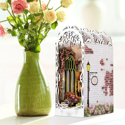 Book Nook Kit