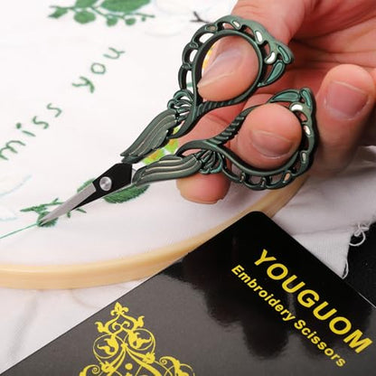 Mini Crochet Scissors with Cover