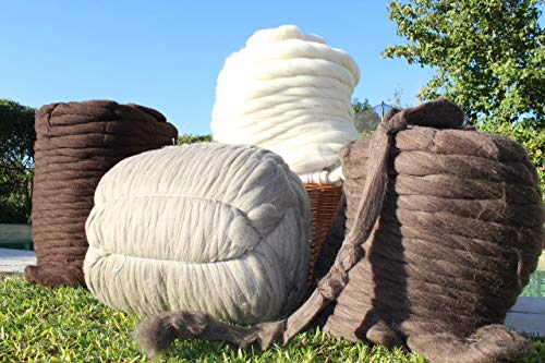 Natural Wool Bulk roving (32 Ounce)