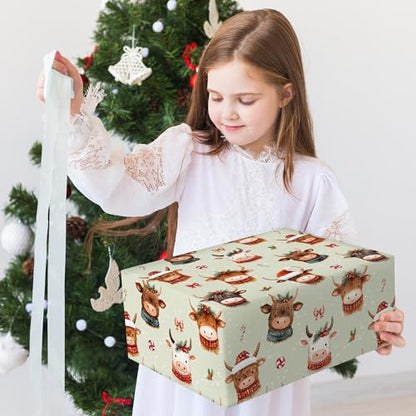 Highland Cow Christmas Wrapping Paper Sheet (30 Sq Ft)