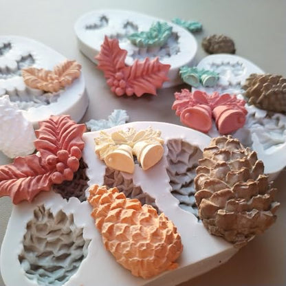 4PCS Christmas Fondant Molds (4 Count)