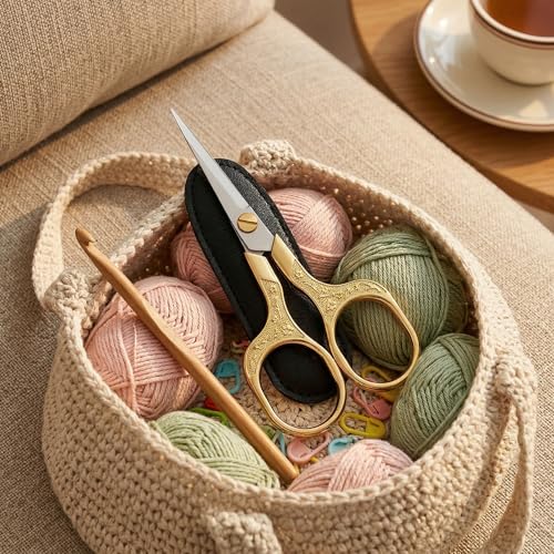 Small Gold Scissors (2 Count)