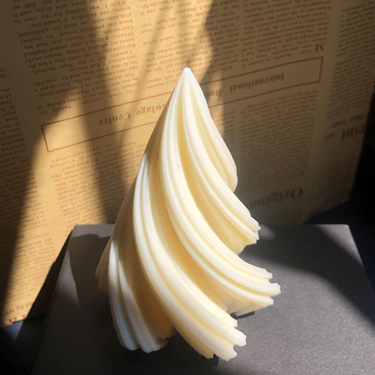 Conical Irregular Candle Mold Abstract Art Striped Candle Soap Silicone Mold Fondant Chocolate Cake Baking Mould Plaster Clay Resin Epoxy Mold Home Decor