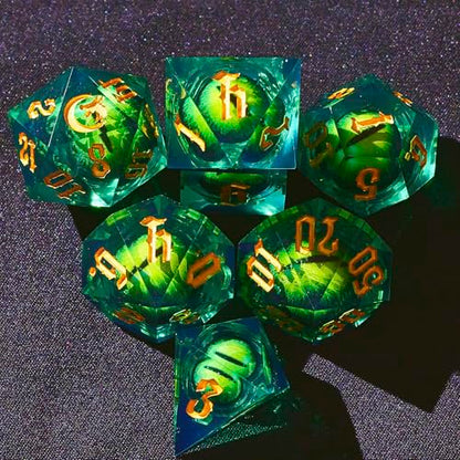 The Moon&Dragon Eye Liquid Core DND Dice Set