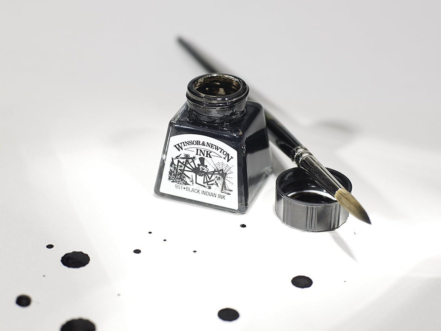 Winsor & Newton Drawing Ink, 30ml Bottle, Liquid Indian - Crafty Corner