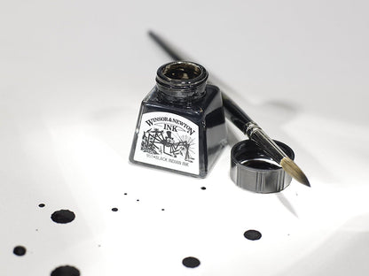 Winsor & Newton Drawing Ink, 30ml Bottle, Gold - Crafty Corner