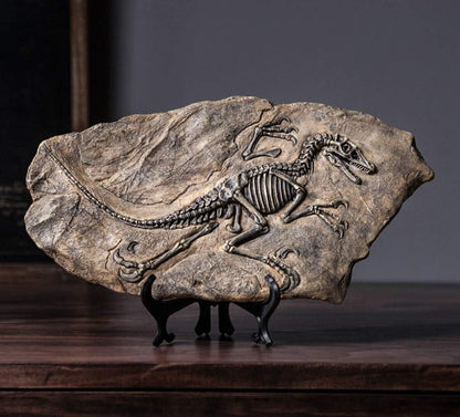 XINDAM Resin Dinosaur Fossil Statue Model Simulated Skeleton Home Office Display Decorative Craft Box Decoration (Style 2)