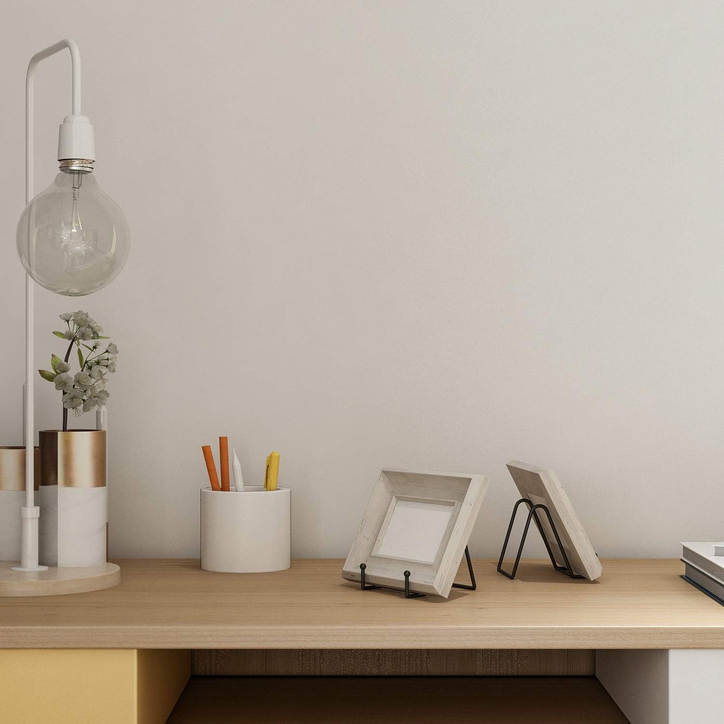 Decolore 5 Pack 3 Inch Small Easel Metal Display Stands - Black Iron Plate Holder for Picture, Decorative Plate, Book, Photo, Artistic Work (5 pcs)