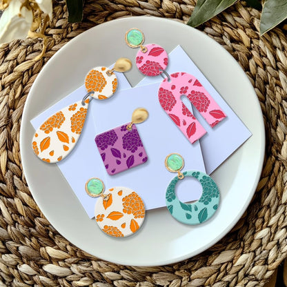 CHGCRAFT Hydrangea Texture Polymer Clay Texture Sheets Flowers Leaves Pattern Silicone Texture Stamp Clay Modeling Pattern Pad Texture Sheets for Polymer Clay Making Earrings Jewelry