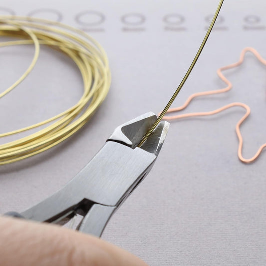 The Beadsmith Heavy Duty Side Cutter โ Tungsten Carbide Blade โ 4.5 inches (115mm) โ Steel Head and Double-Leaf Spring โ Designed to Cut Up to 16 Gauge Stainless Steel Wire โTool for Jewelry Making - Crafty Corner
