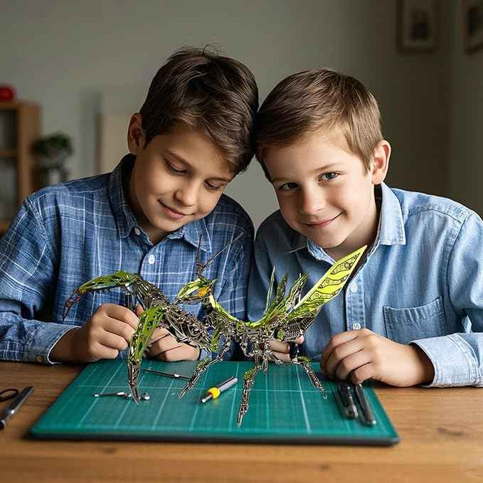 Metalkitor 3D Metal Puzzles for Adults, Giant Mantis Model Kit - Steampunk DIY Ornament - Assembly Jigsaw Crafts Brain Teaser - Perfect Room Decor and Gift Choice(1200+PCS, Purple)