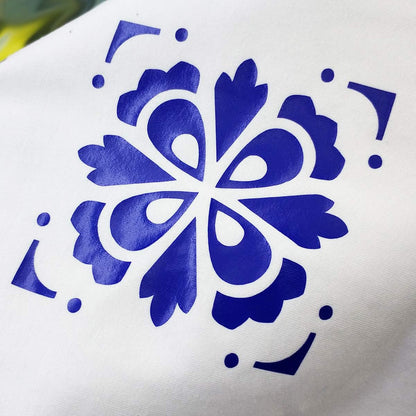 guangyintong Blue Heat Transfer Vinyl HTV Rolls, 12" x 8ft Blue Iron on Vinyl for T-Shirts Glossy Surface Blue HTV Vinyl for All Cutter Machines Easy to Cut & Weed for Heat Vinyl Design