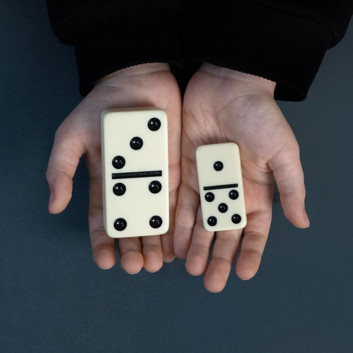 Mega Large 3" Dominoes Set for Adults and Kids – Dominoes Double 6 Classic Board Games – Double Six Domino Set with 28 Tiles and Gift Case, Juegos de Mesa (MEGA)