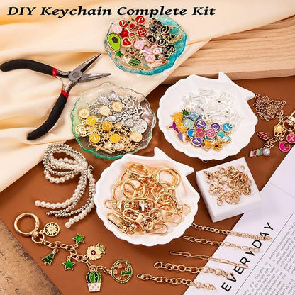 Wurosi 325Pcs Charms Lip Gloss Keychain Making Kit, Including 20 Keychain Clips 25 Extender Chain 118 Charms Jewelry Plier, Bag Charm Kit, Keychains Making Supplies for Jewelry Making,Christmas Gifts
