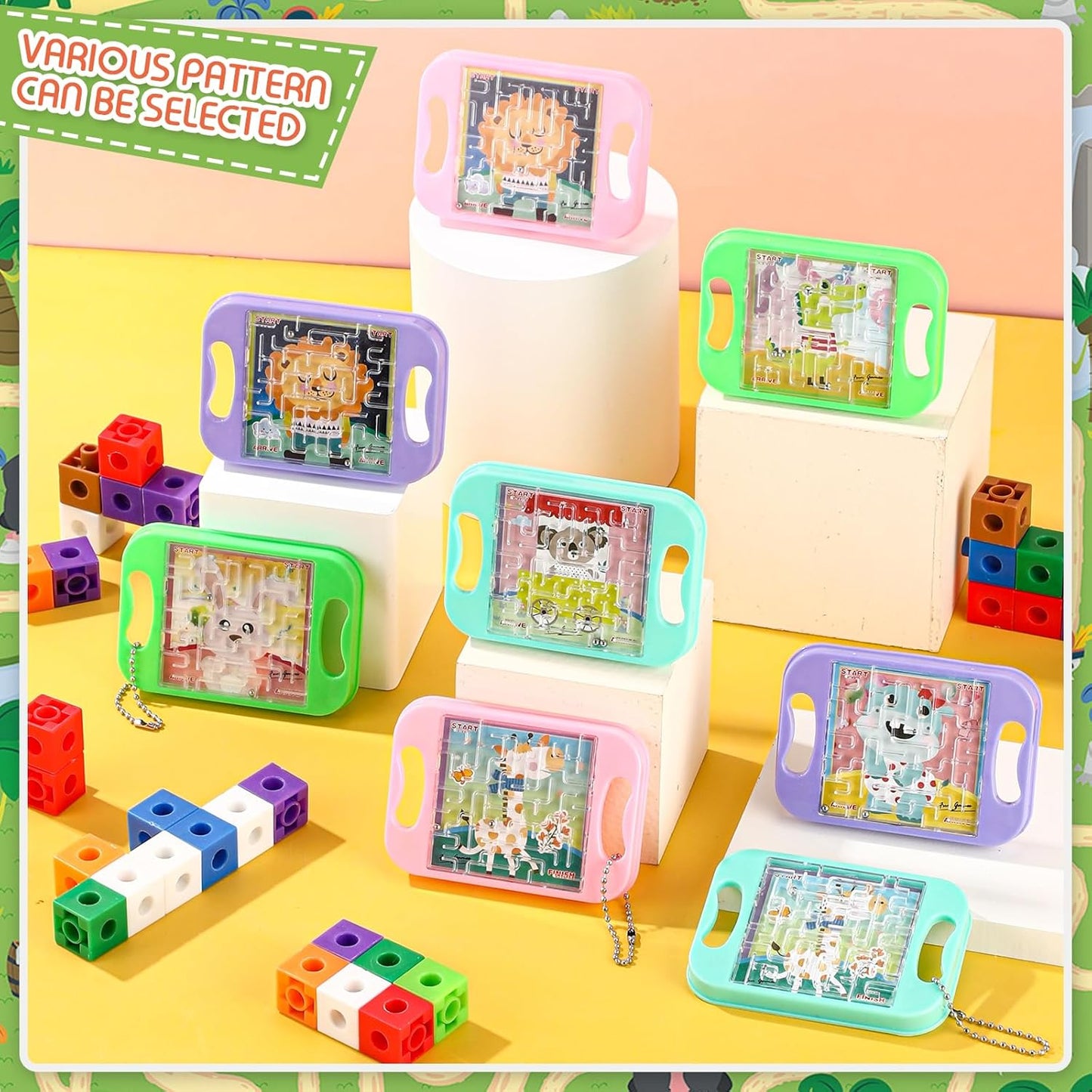 Maze Puzzle Keychain Cubes Bulk Christmas Maze Game Puzzles Keychain Cubes Handheld Brain Teaser Puzzle Party Favors for Kids Students Christmas Stocking Stuffer Gifts
