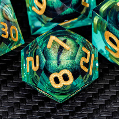 ARUOHHA DND Resin Dice Dragon Eye Liquid Core Polyhedral D and D Dice Set with Gift Box, Green Sharp Edged Dice Role Playing Game D20 D12 D10 D8 D6 D4