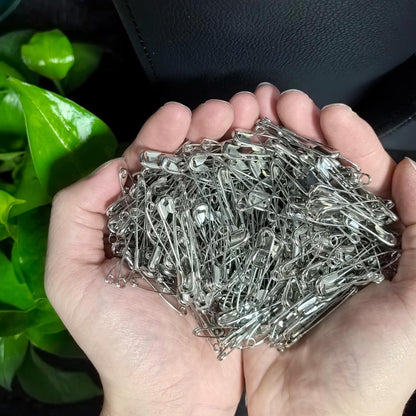 Safety Pins, 600PCS-1.5Inch Small Safety Pins, Rust-Resistant Nickel Plated Steel, Sharp Edge Safety Pin for Clothes, Sewing, Arts & Craft, 38mm Decorative Safety Pins (Silver), UR-28