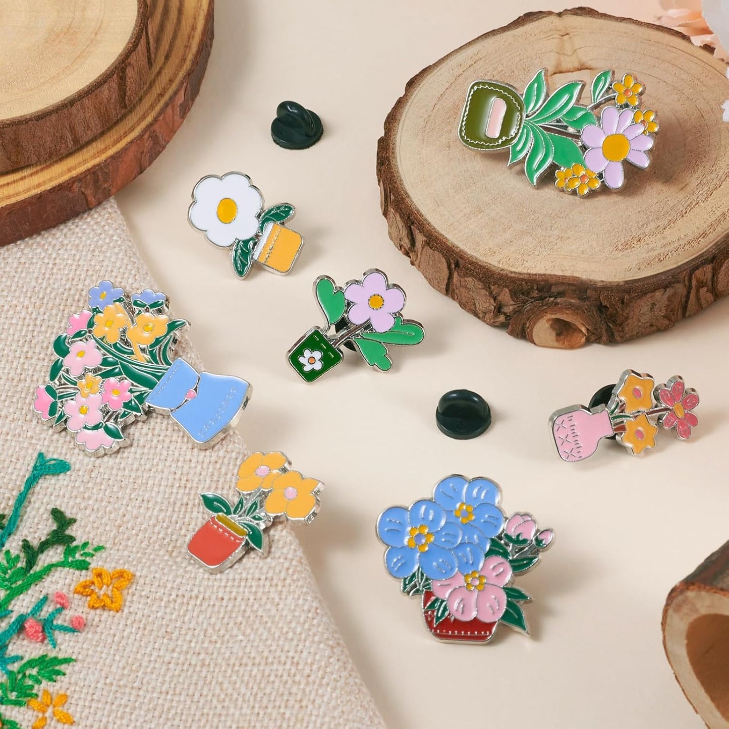 Mixed Enamel Pins for Backpacks, Beadthoven Cute Enamel Brooch Pins Set, Funny Backpack Pins, Aesthetic Lapel Badge Pins Bulk for DIY Clothes Accessories Holiday Gifts
